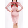 Rosa elegant velvet brodert midi kjole Rosa elegant velvet brodert midi kjole