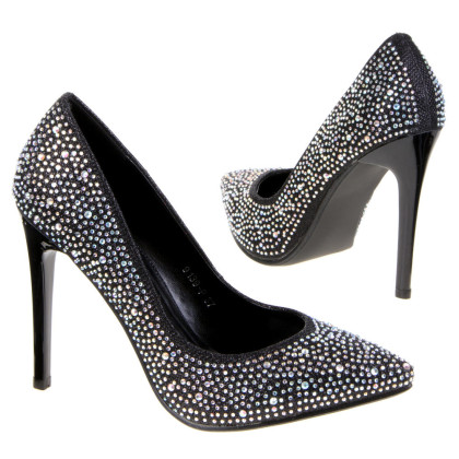 Svart pumps